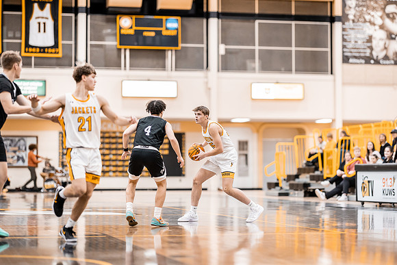 MBB vs Crown-149