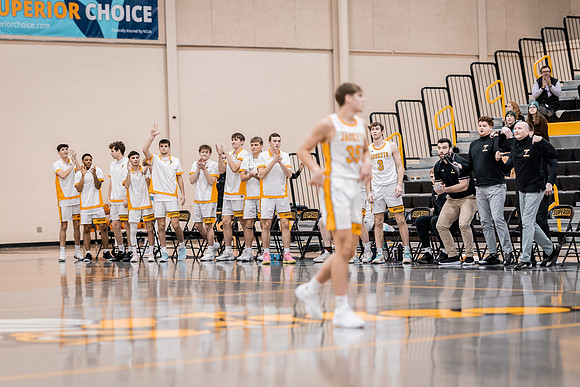 MBB vs Crown-73