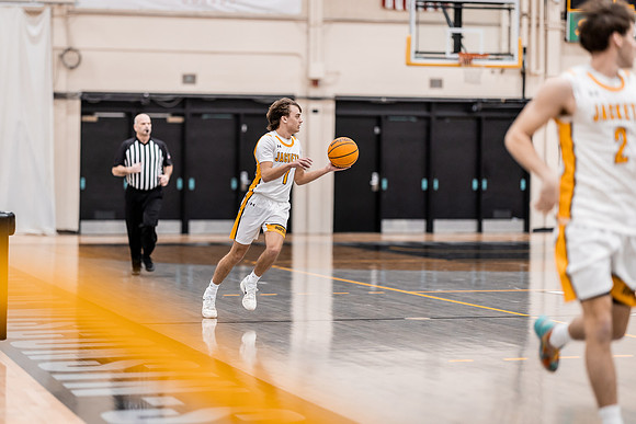 MBB vs Crown-77