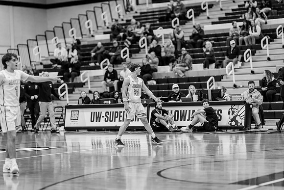 MBB vs Crown-102