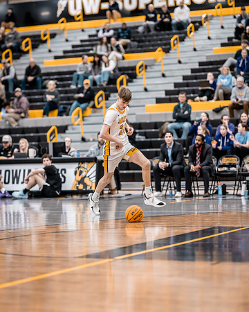 MBB vs Crown-104