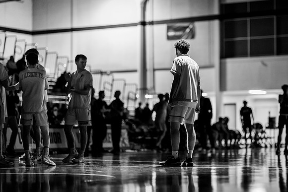 MBB vs Crown-16