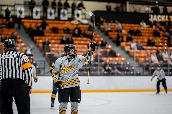 MHKY vs UWEC Edits-9