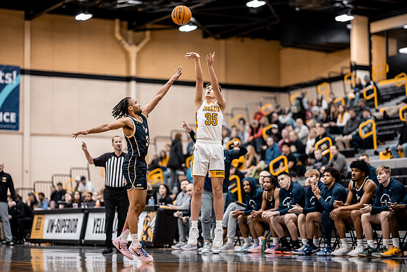 UWS MBB vs NCU-11
