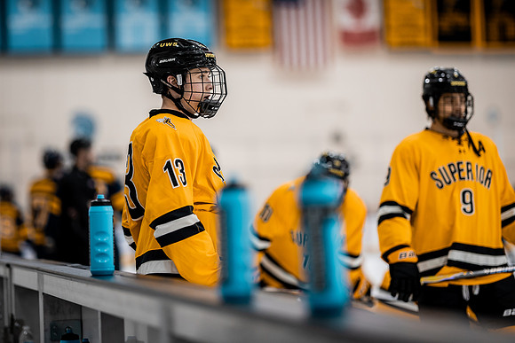 UWS MHKY vs UWEC-3