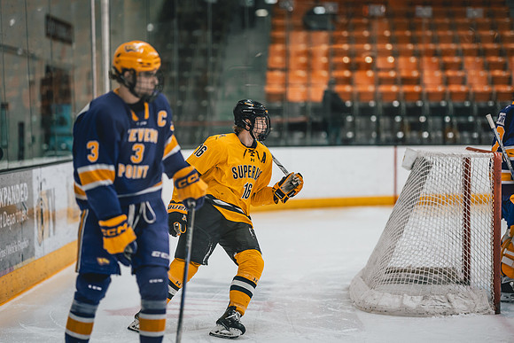 mhok vs uwsp-1-24