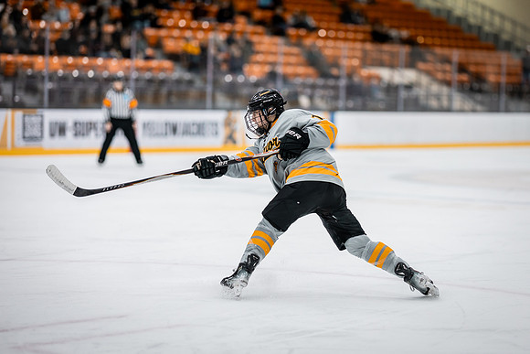 UWS WHKY vs UWSP-176