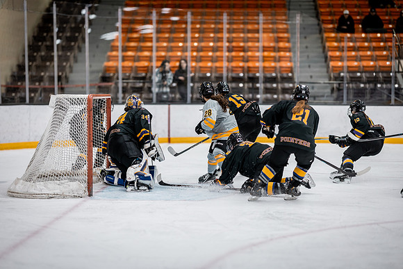 UWS WHKY vs UWSP-46