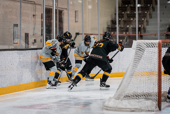 UWS WHKY vs UWSP-23