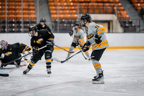UWS WHKY vs UWSP-139