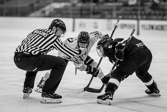 UWS WHKY vs UWSP-103