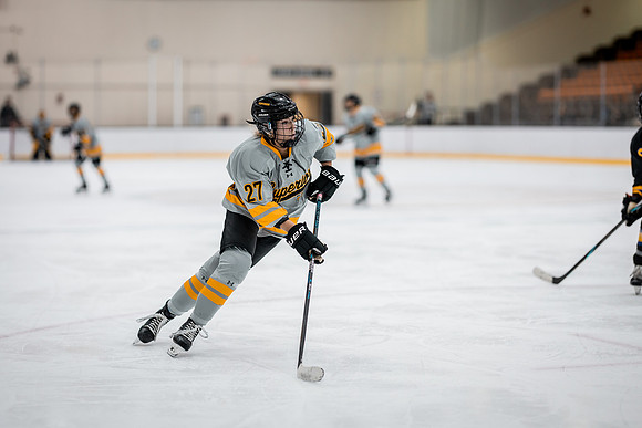 UWS WHKY vs UWSP-108