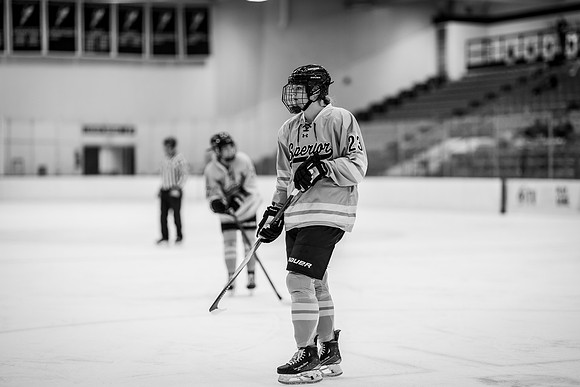 UWS WHKY vs UWSP-130