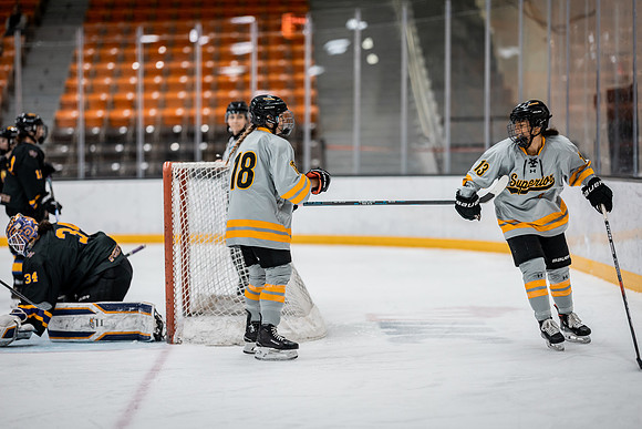 UWS WHKY vs UWSP-120