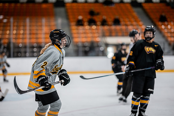 UWS WHKY vs UWSP-77