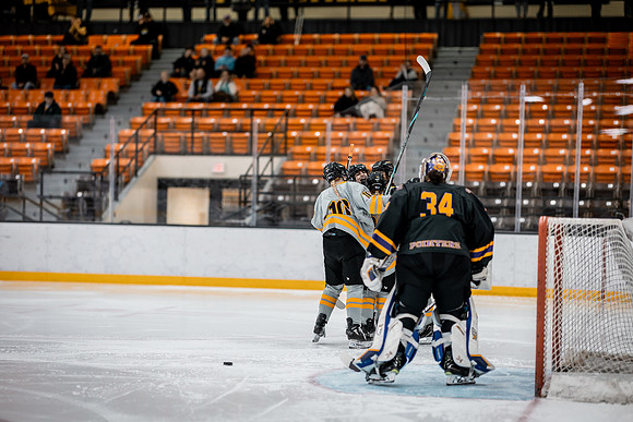 UWS WHKY vs UWSP-89
