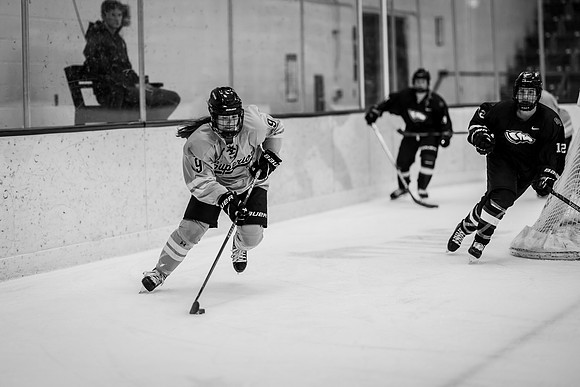 UWS WHKY vs UWSP-66
