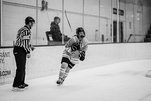 UWS WHKY vs UWSP-72
