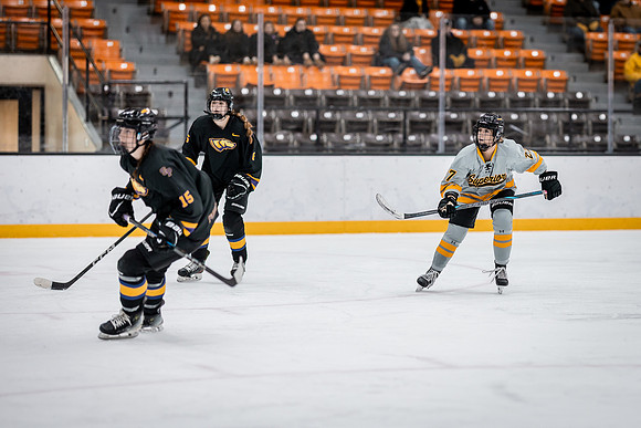UWS WHKY vs UWSP-156