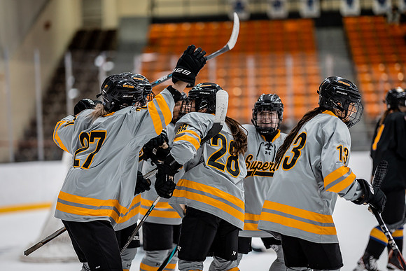 UWS WHKY vs UWSP-195