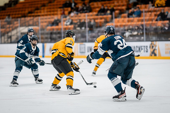 UWS MHKY vs Stout -67