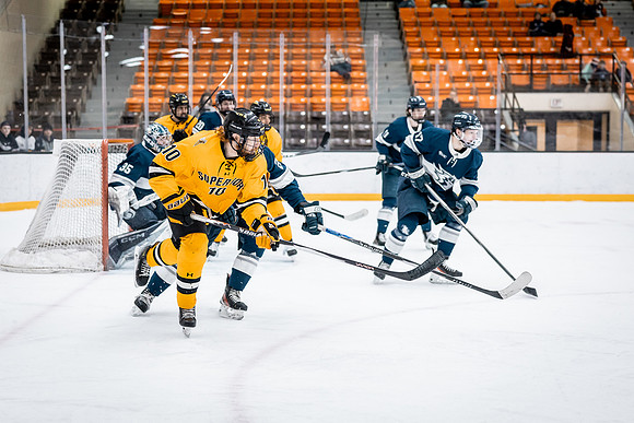UWS MHKY vs Stout -93