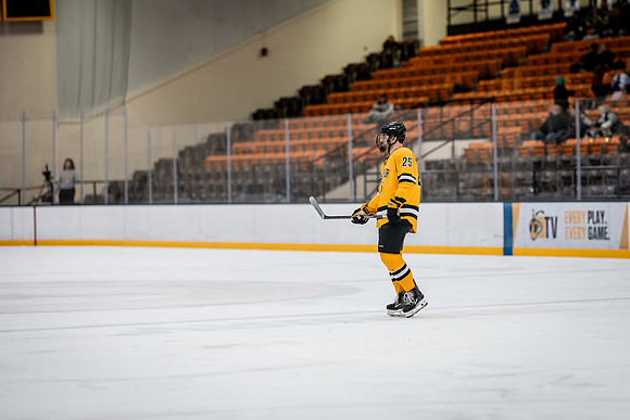 UWS MHKY vs Stout -51