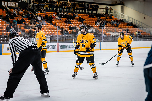 UWS MHKY vs Stout -101