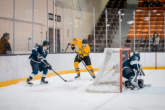 UWS WHKY vs Stout-9