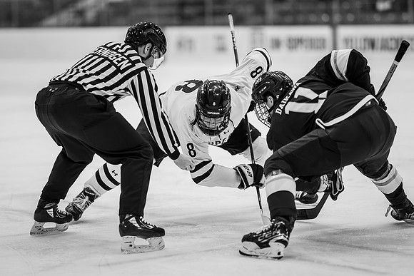 UWS MHKY vs Stout -56