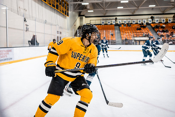UWS MHKY vs Stout -95