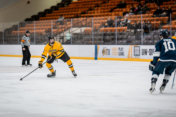 UWS MHKY vs Stout -41