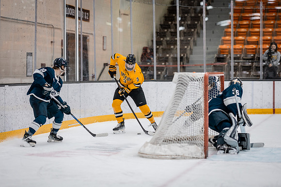 UWS MHKY vs Stout -27