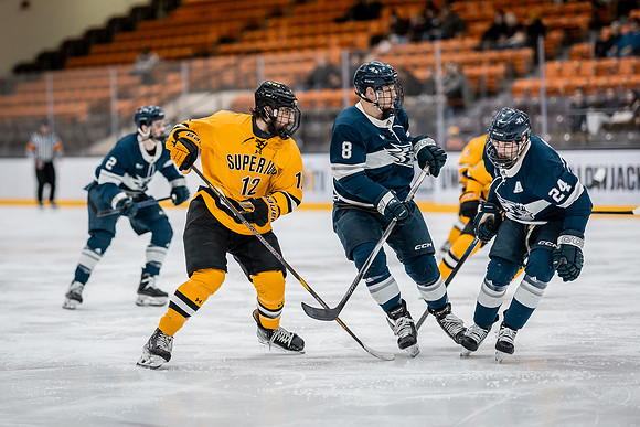 UWS MHKY vs Stout -36