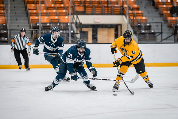 UWS MHKY vs Stout -23