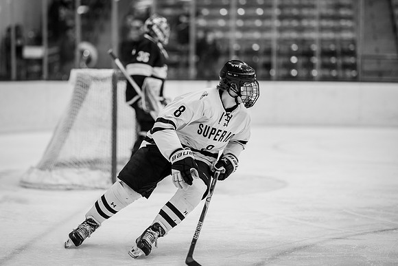 UWS MHKY vs Stout -6