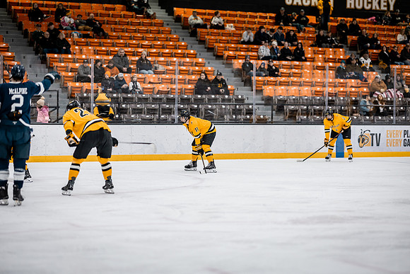 UWS MHKY vs Stout -18