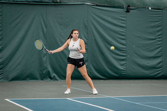 Tennis vs Concordia-75
