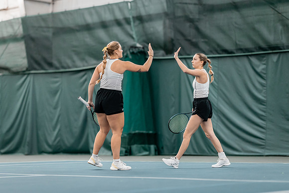 Tennis vs Concordia-203