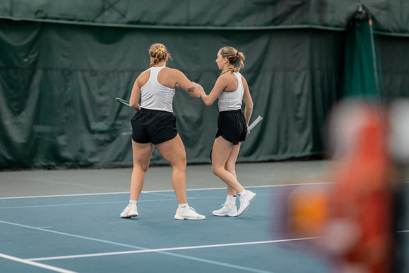 Tennis vs Concordia-57