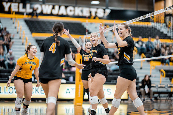 UWS VB vs. NCU -1-3