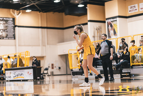 2022.01.29 UWS WBB vs. Northland WM97