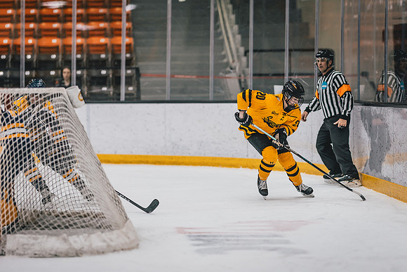 UWS WHKY vs Beloit -84