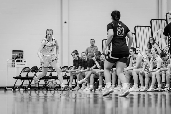 UWSWBB vs UMM-84