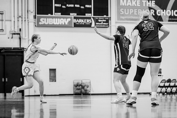 UWSWBB vs UMM-96