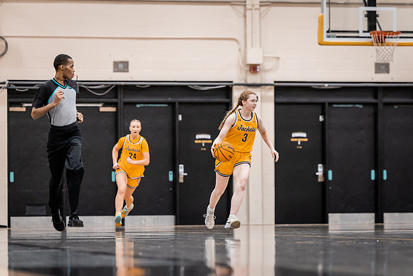 UWSWBB vs UMM-94