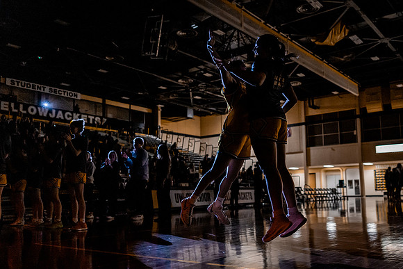 UWSWBB vs UMM-38