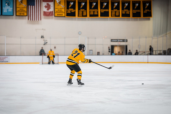 UWS MHkY vs UWSP-52