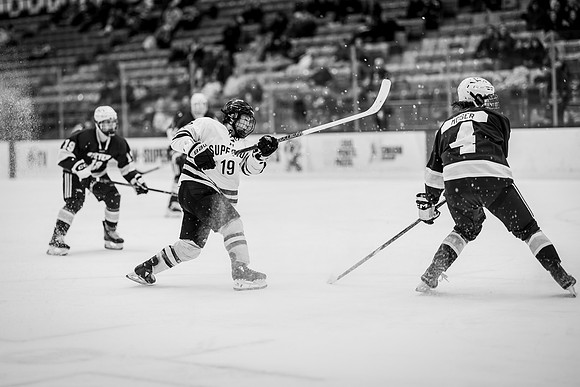 UWS MHkY vs UWSP-84
