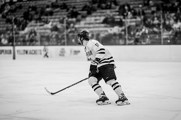 UWS MHkY vs UWSP-57